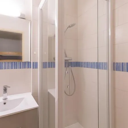 Résidence Les Hauts De La Rosiere - De 22 M² Pour 4 Personnes Mae-8054 Montvalezan